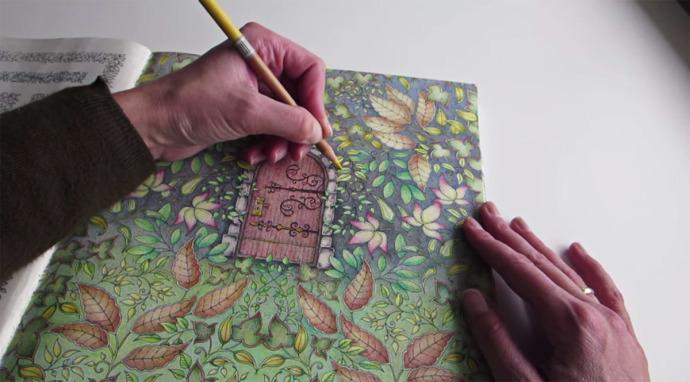 Hilangkan Stres dengan Coloring Book
