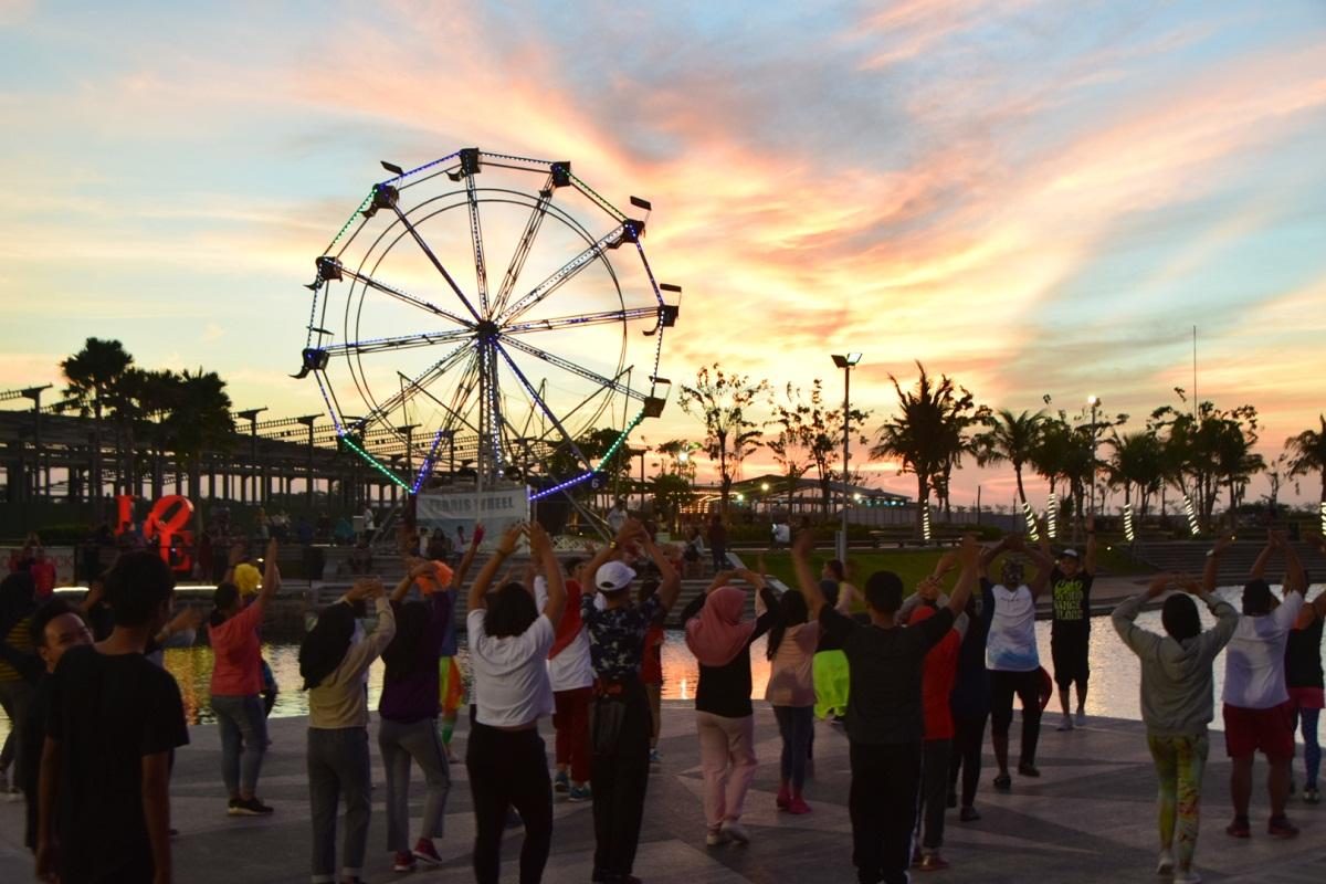 Zetizen Zumba Fit, Kombinasi Gerakan Energik dan Musik yang Fun
