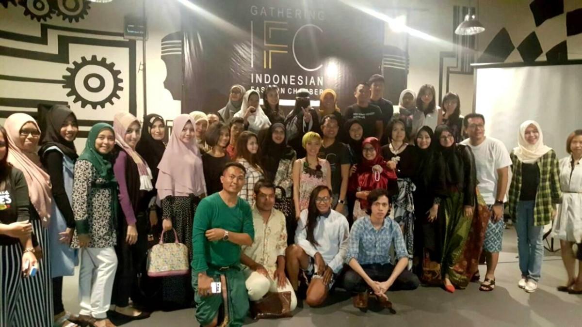 Indonesian Fashion Chamber: Kesempatan Lebar bagi Desainer Muda