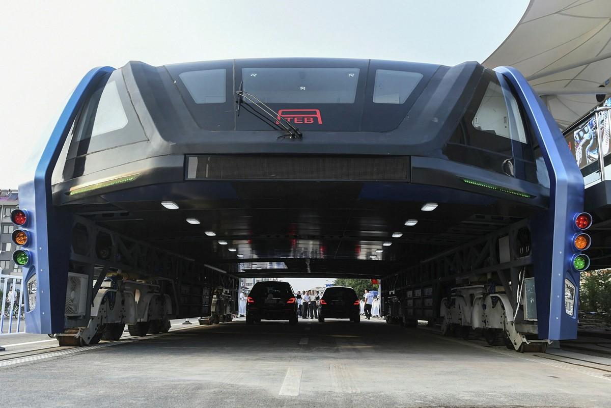 Transit Elevated Bus, Bus Layang Solusi Kemacetan Tiongkok