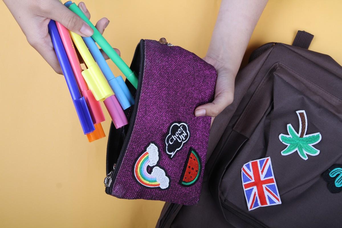 DIY: Hias Tas Sekolah dan Kotak Pensil dengan Patch