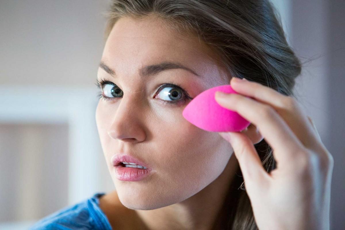 5 Fungsi Beauty Blender yang Harus Diketahui Cewek