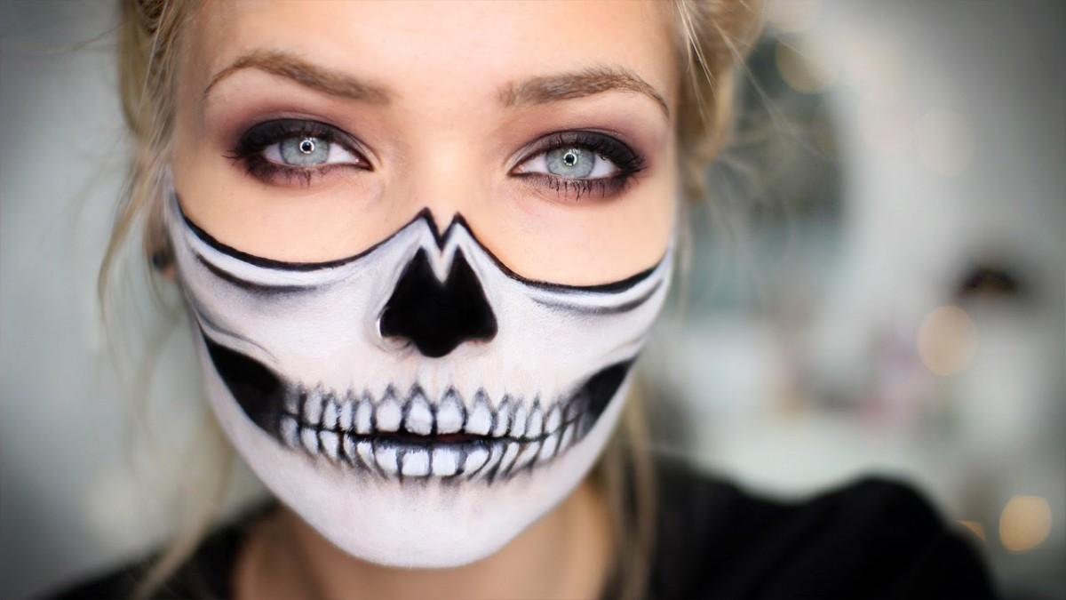 Inspirasi Makeup untuk Halloween Party