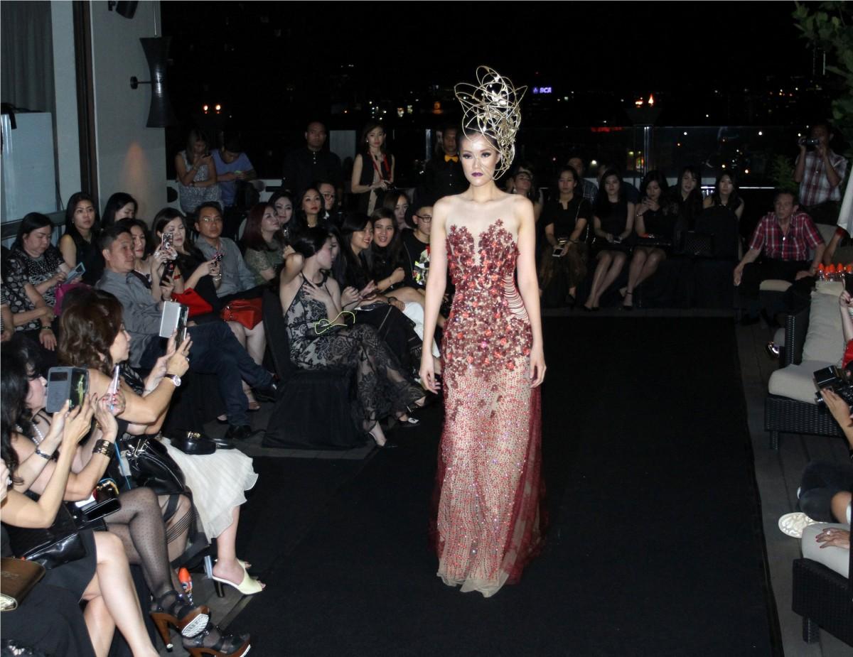 Yuk Kenali Perbedaan Busana Haute Couture dan Ready to Wear!