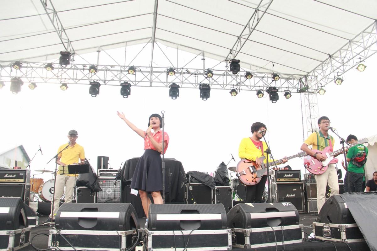 Perjalanan The I Way Fest di Runway Pesawat