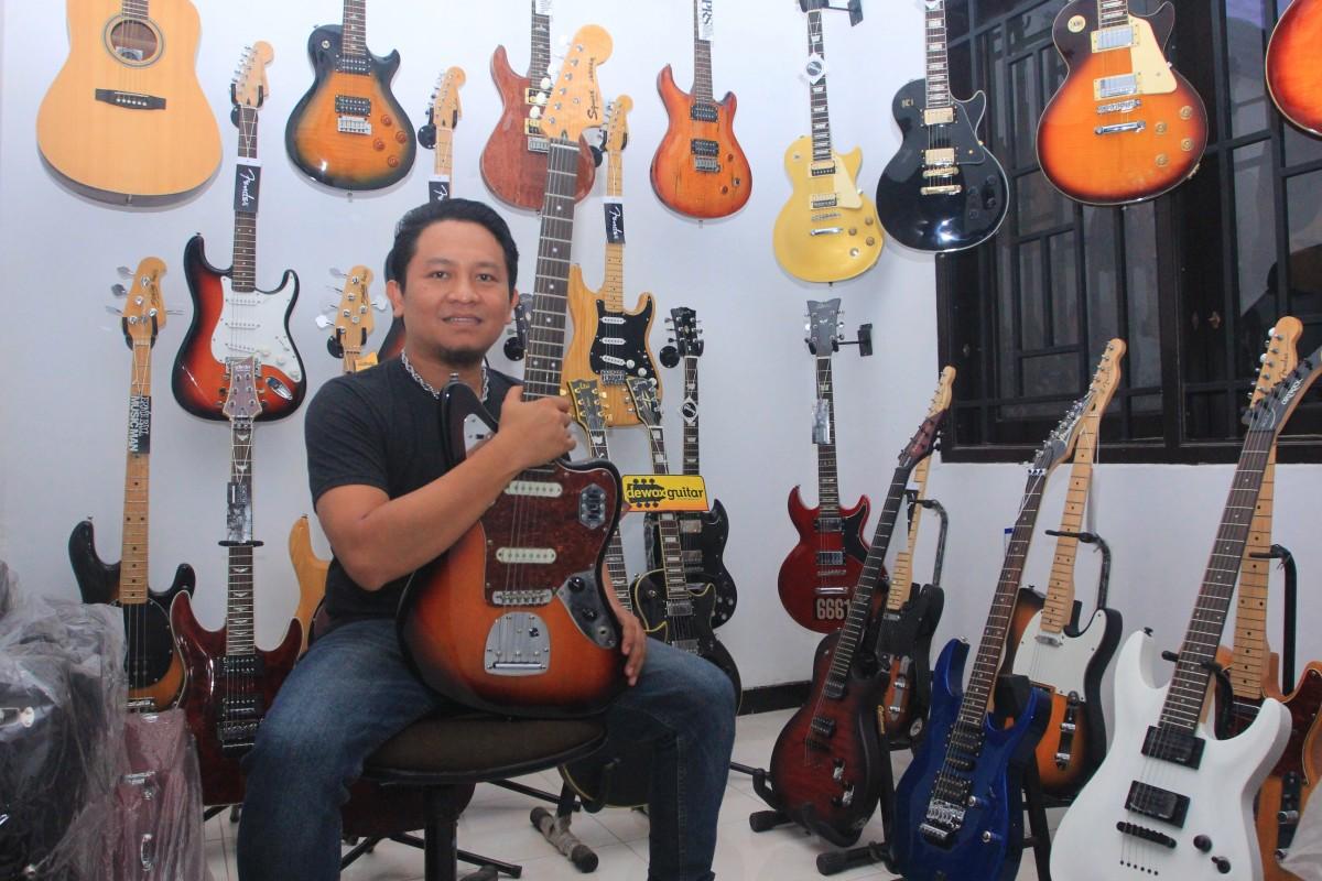 Gitar Kustom, Cara Gitaris Ekspresikan Diri Lewat Sentuhan Personal pada Gitar