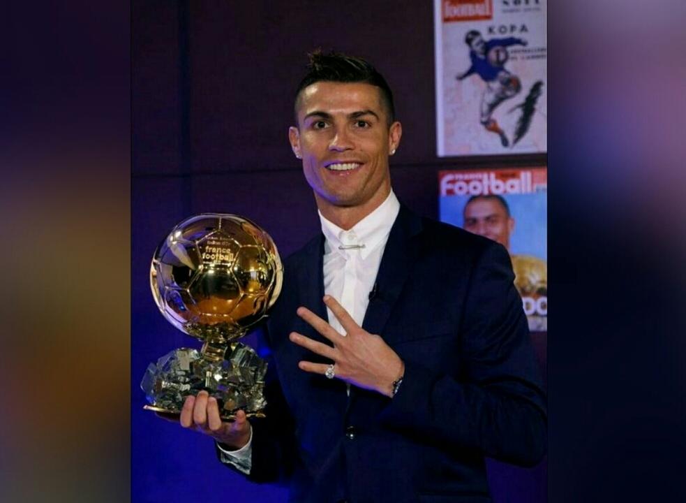 4 Alasan Cristiano Ronaldo Layak Dapatkan Penghargaan Ballon D'Or 2016