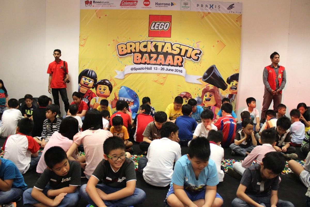 Bricktastic Bazaar 2016: Manfaat Main Lego Buat Segala Usia   