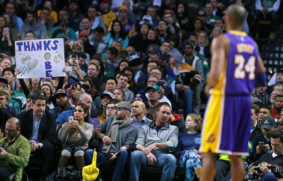 Kobe Bryant Pensiun, Cetak 60 Poin di Laga Terakhir