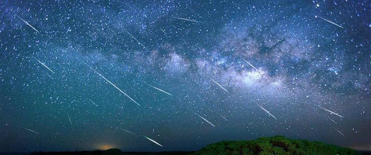 Eta Aquarids, Hujan Meteor Ekor Komet Halley