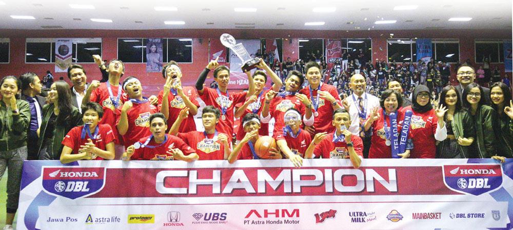 Zetizen Roadshow SMAN 3: Teladan Sang Juara Honda DBL DKI Jakarta Series 2016 