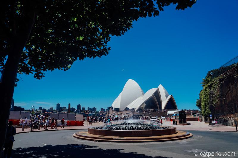 Jalan-jalan Gratis Setahun di Australia Sambil Mencari Pengalaman Kerja