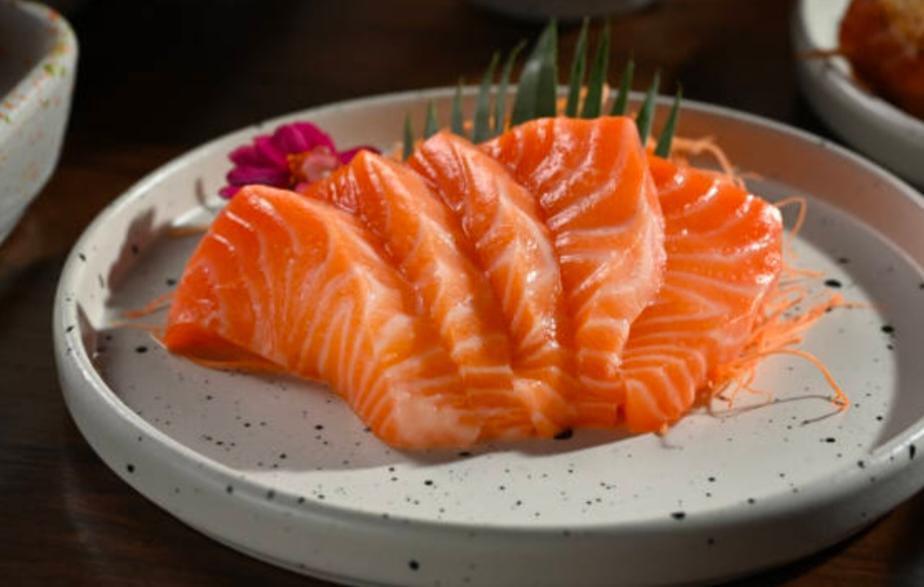 Rahasia Rambut Kuat dan Kulit Cerah: 8 Makanan yang Wajib Dikonsumsi!