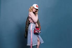 Inspirasi Outfit Semi Formal yang Kece dan Stylish: Biar Nggak Boring!