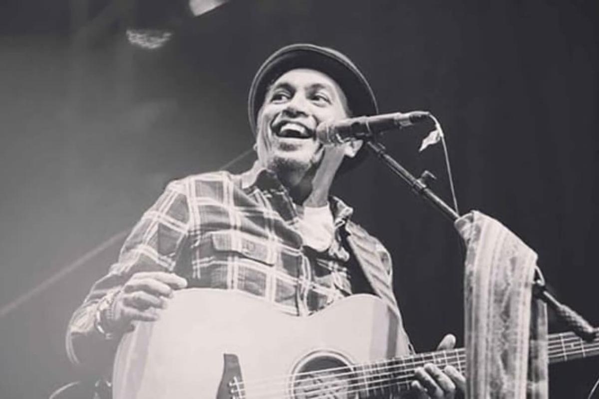 Lagu-Lagu Glenn Fredly yang Masih Hidup di Hati Anak Muda