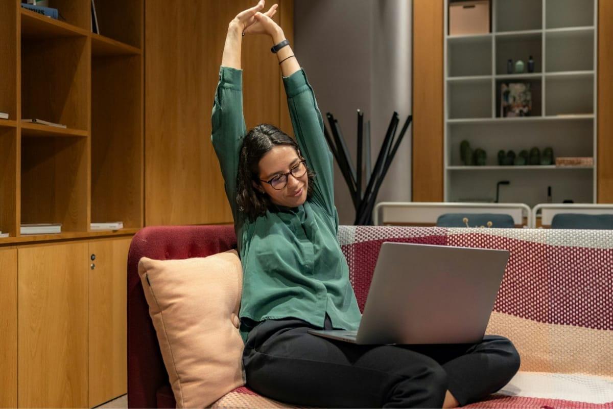 Generasi Mager: Hati-hati, Gaya Hidup Sedenter Bisa Bikin Penyakit Datang Lebih Cepat!