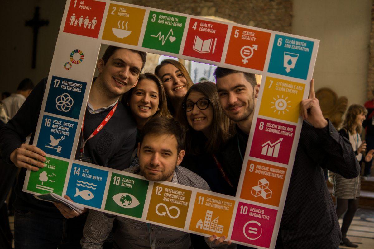 Ayo Daftar 5 Organisasi Luar Kampus ini biar Diri Kamu Makin Berkembang!