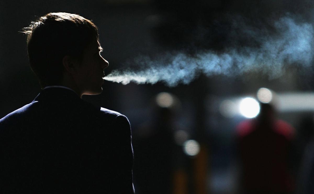 Perbedaan Rokok, Shisha, dan Vape Serta Efeknya Buat Kesehatan